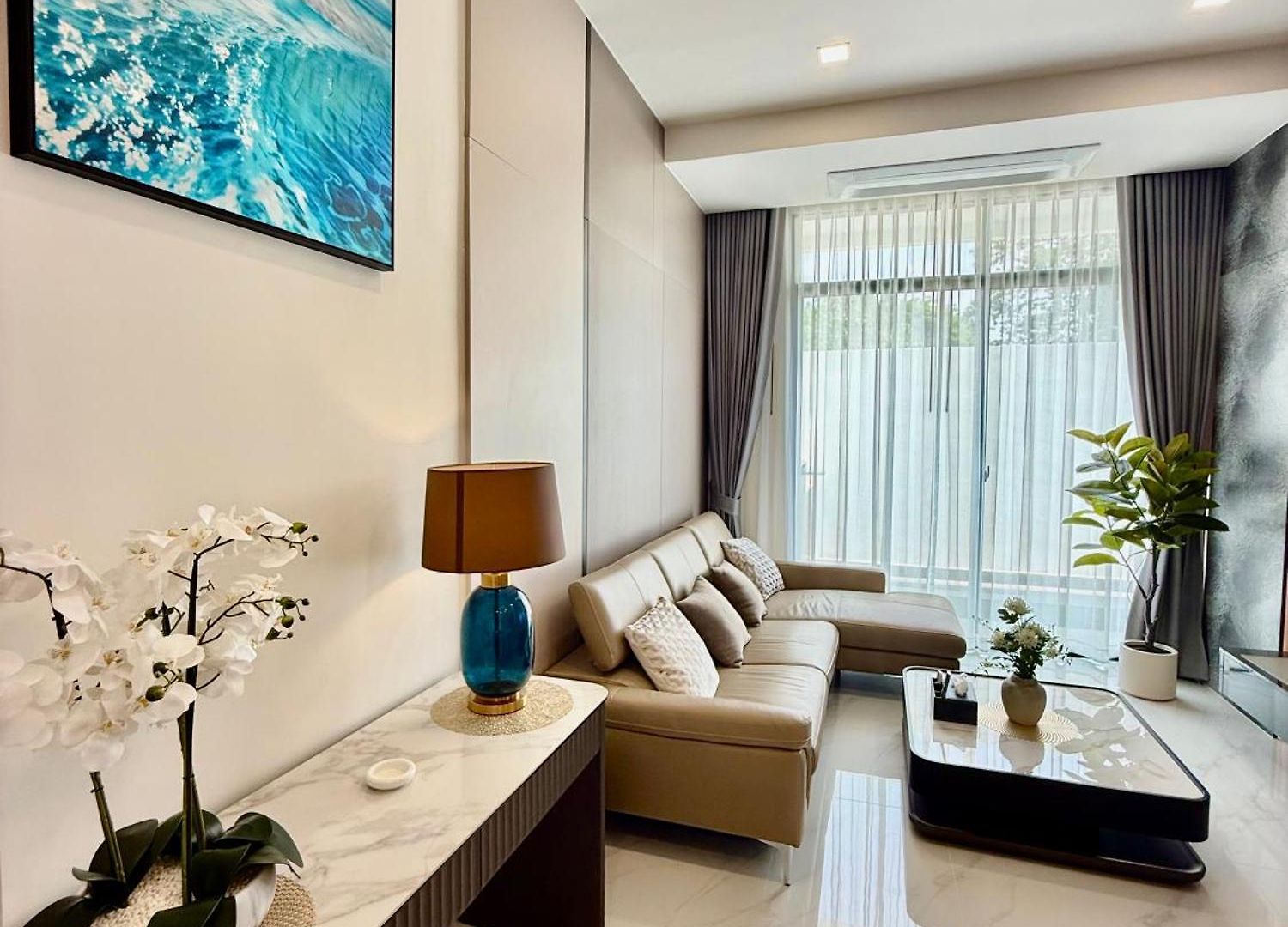 La Richie - Luxury Townhouse In A Comfortable Area วิลล่า