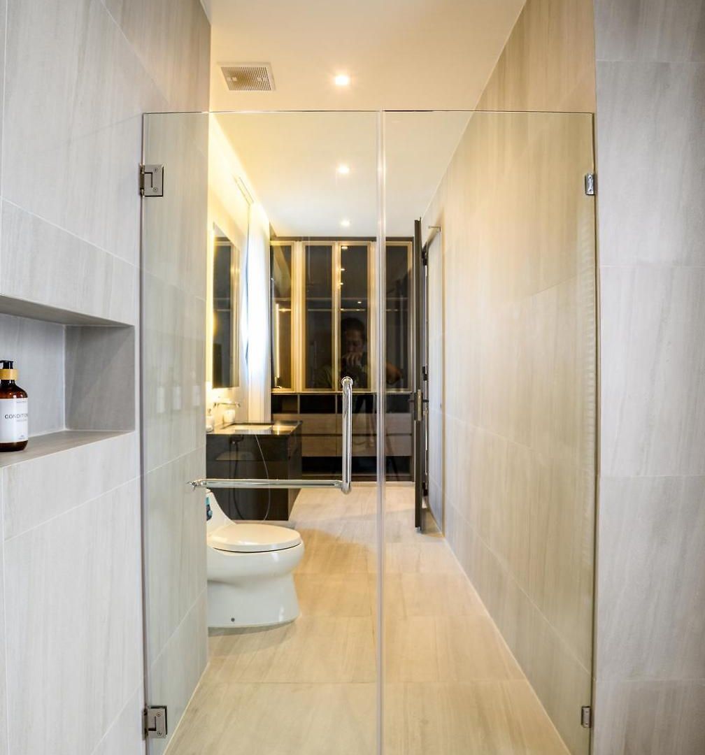 Modern 4br Pool In Good Location วิลล่า *