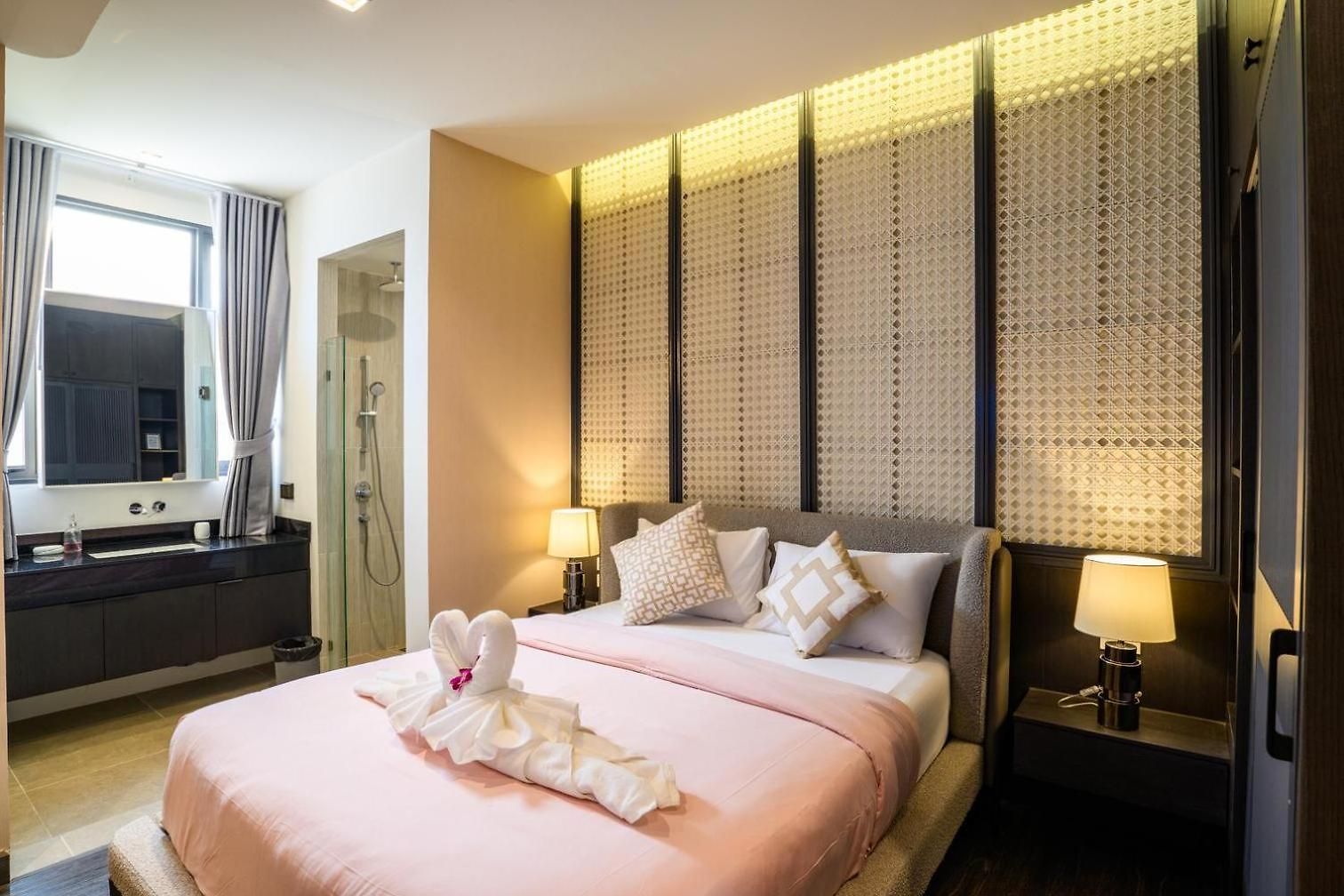 วิลล่า Modern 4br Pool In Good Location *