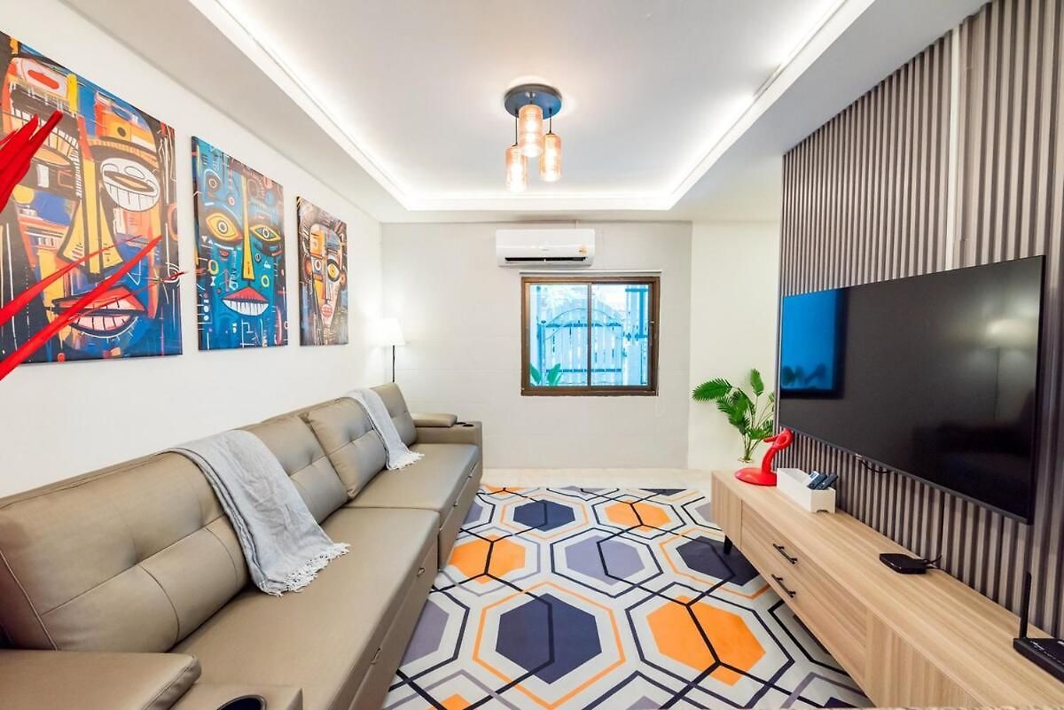 Rk-3br Group Getaway-10 Min To Walking Street & Holiday home