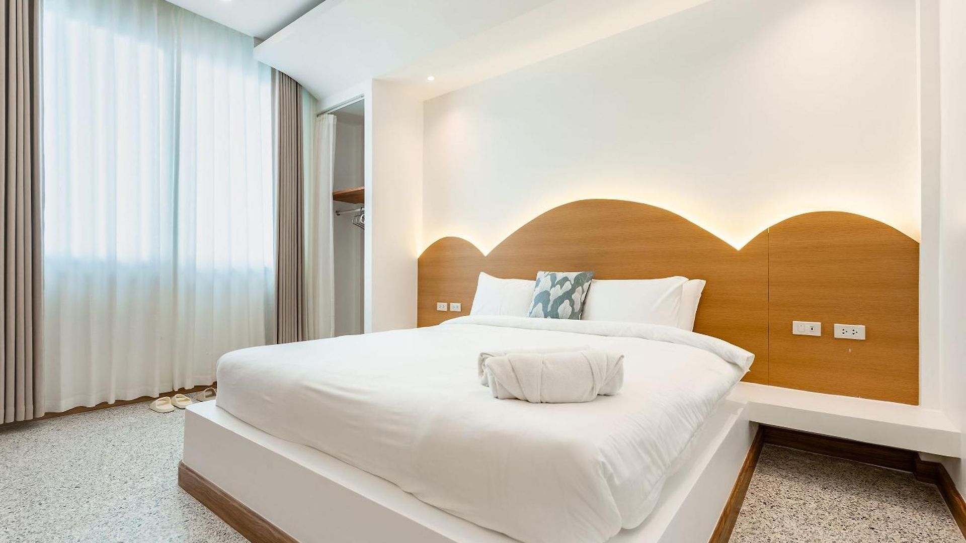 Walking Street 5 Bedroom 7bath Ktv Swimming Pool