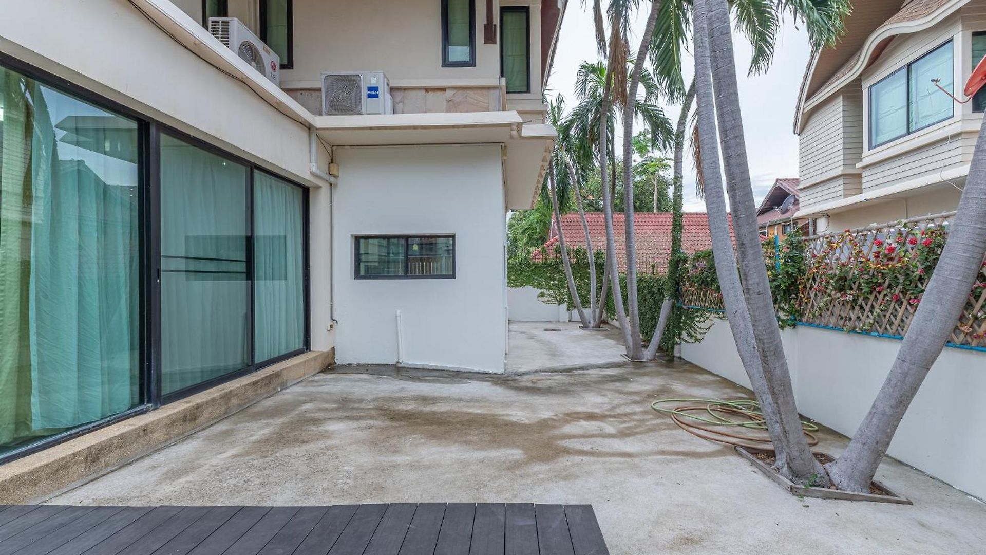 Thai 3b Pool Near Hollywood วิลล่า Pattaya