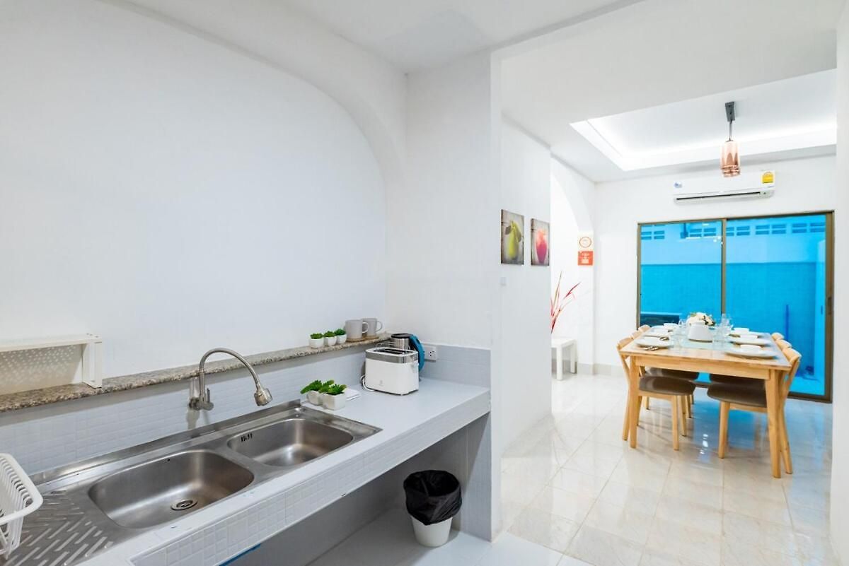 Rk-3br Group Getaway-10 Min To Walking Street & Holiday home Pattaya