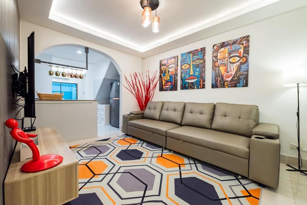 Rk-3br Group Getaway-10 Min To Walking Street & Holiday home *