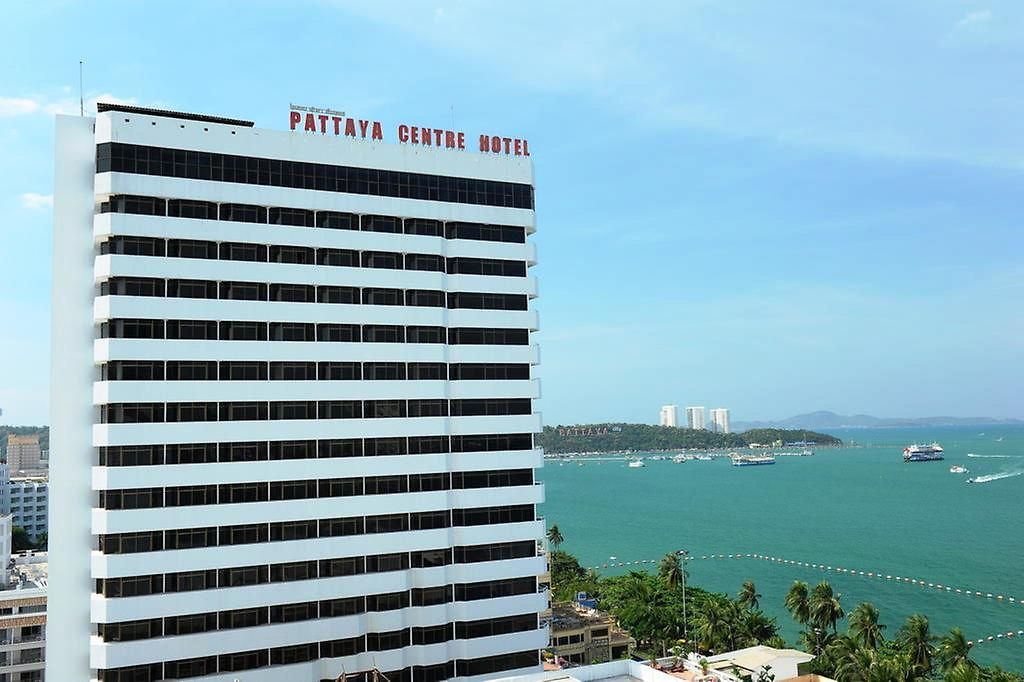 โรงแรม Centre 3*