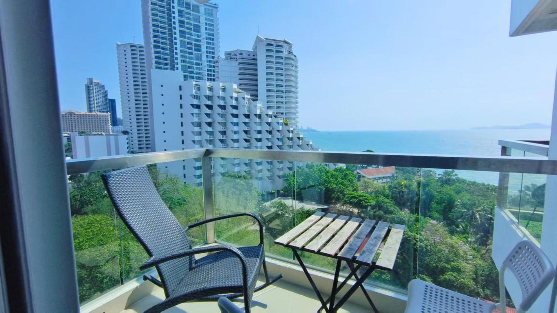 The Palm Wongamat Front Sea View * Pattaya