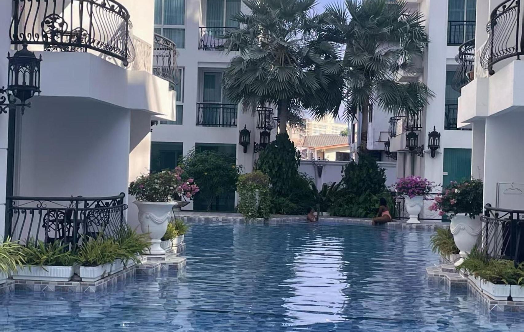 อพาร์ทเม้น Garden Olympus 市中心公寓 *