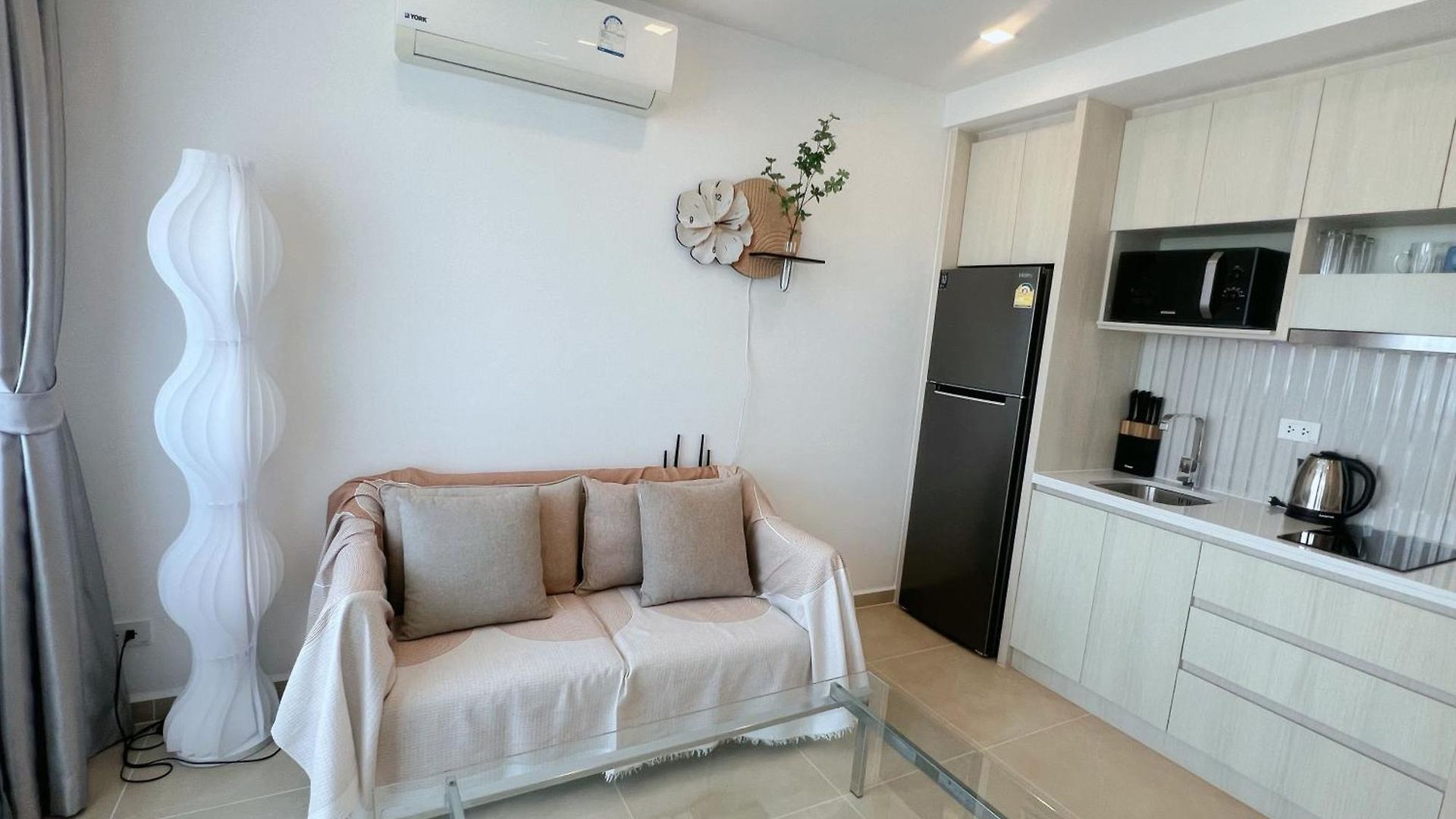 一居室 市中心 *