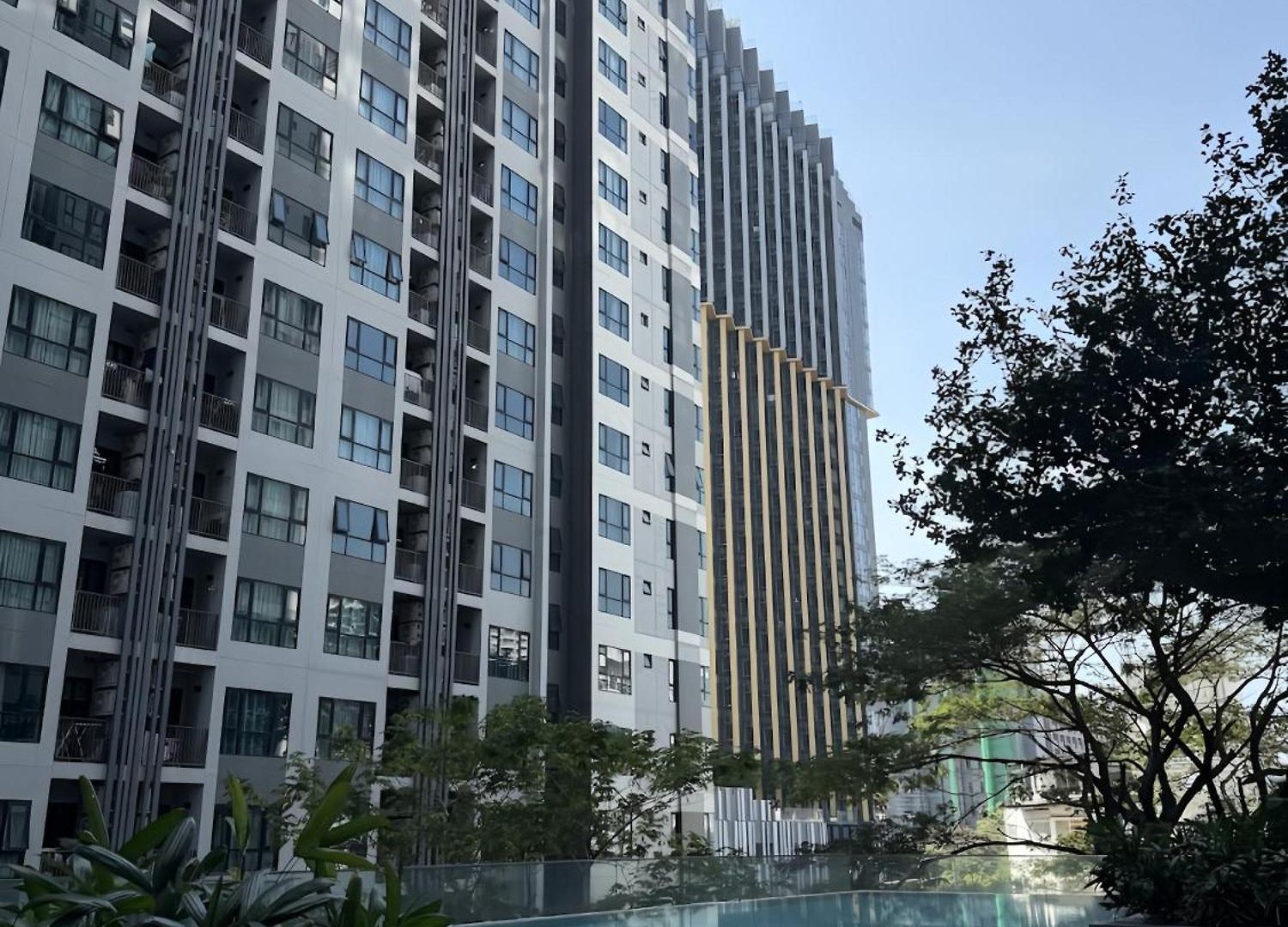 The Base อพาร์ทเม้น Pattaya