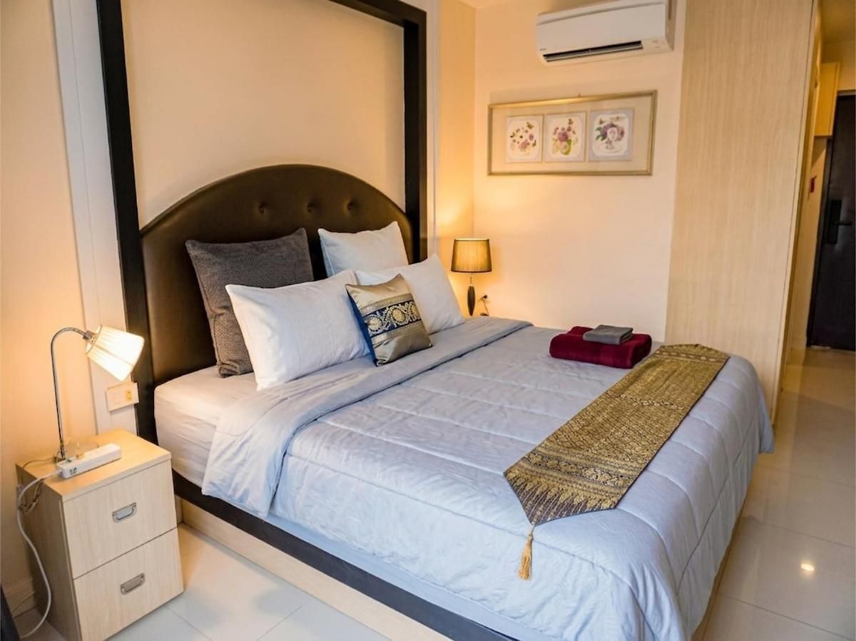 Ideally Located On Jomtien Phratamnak อพาร์ทเม้น *