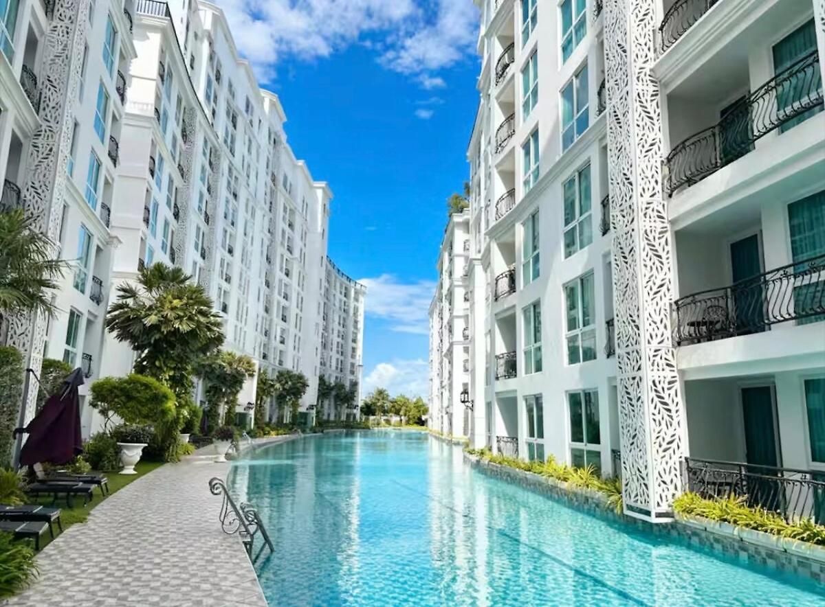 1 Bedroom French Style With Lagoon Pool *