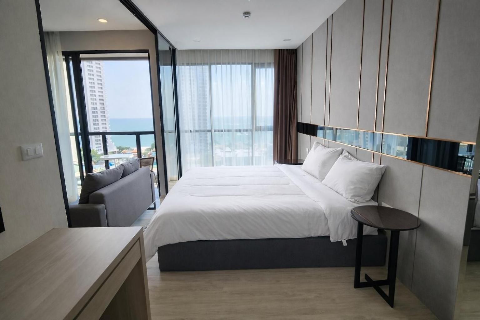 Luxury Sea View 1br Rooftop Infinity Pool & Gym