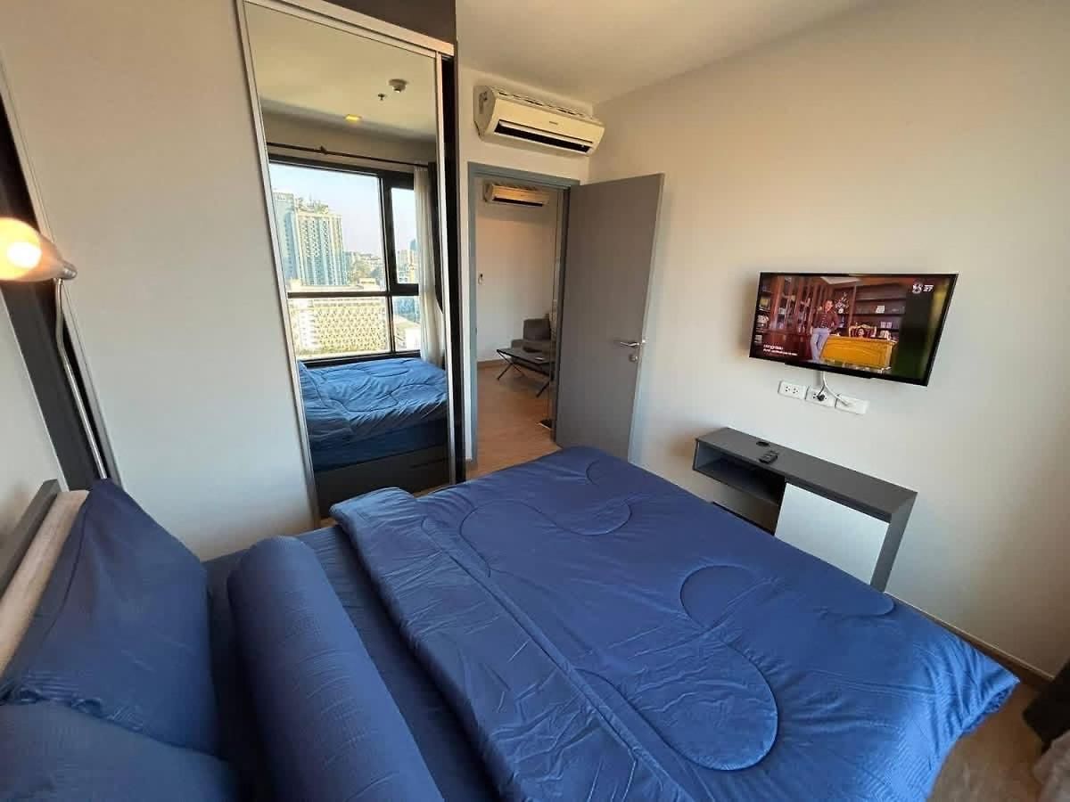 อพาร์ทเม้น The Base Sea View