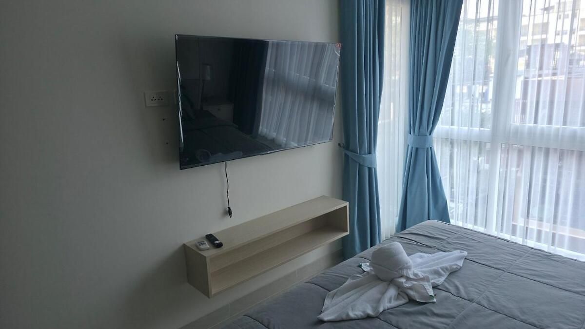 Grand Avenue Cityview 50 Sqm Wifi Tv * Pattaya