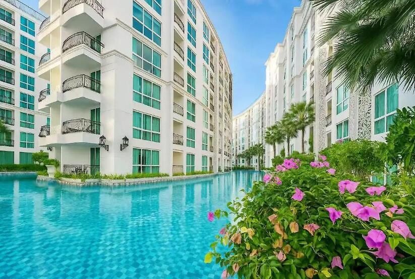 1 Bedroom French Style With Lagoon Pool Pattaya