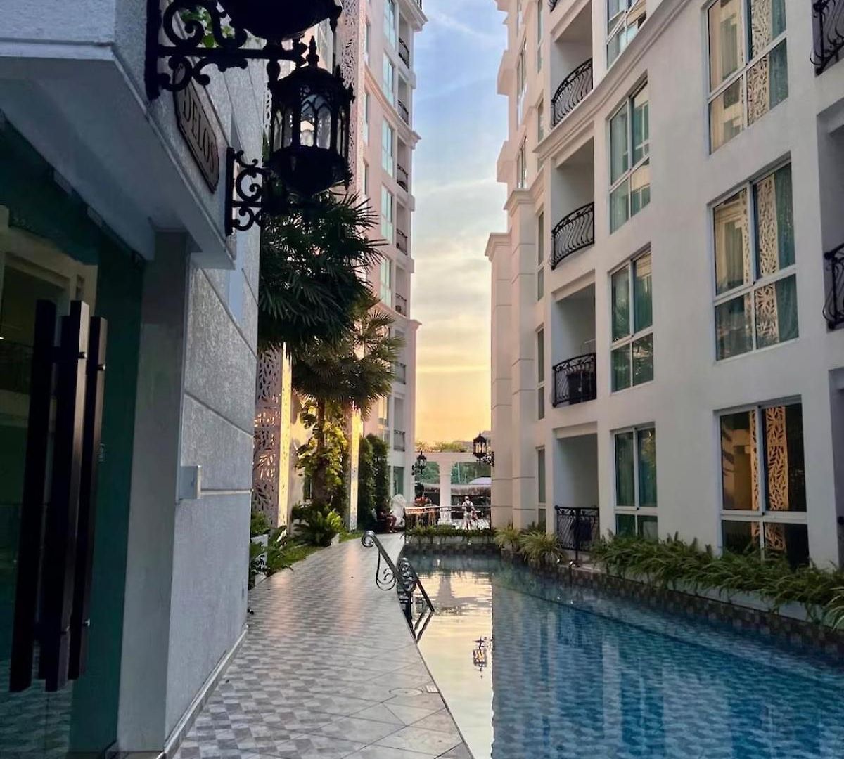 1 Bedroom French Style With Lagoon Pool