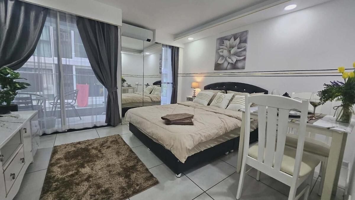 อพาร์ทเม้น Pool View Pet Friendly Siam Oriantal Tropical Thailand Pattaya