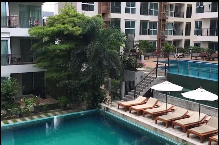 Diamond In The Center Of * Pattaya