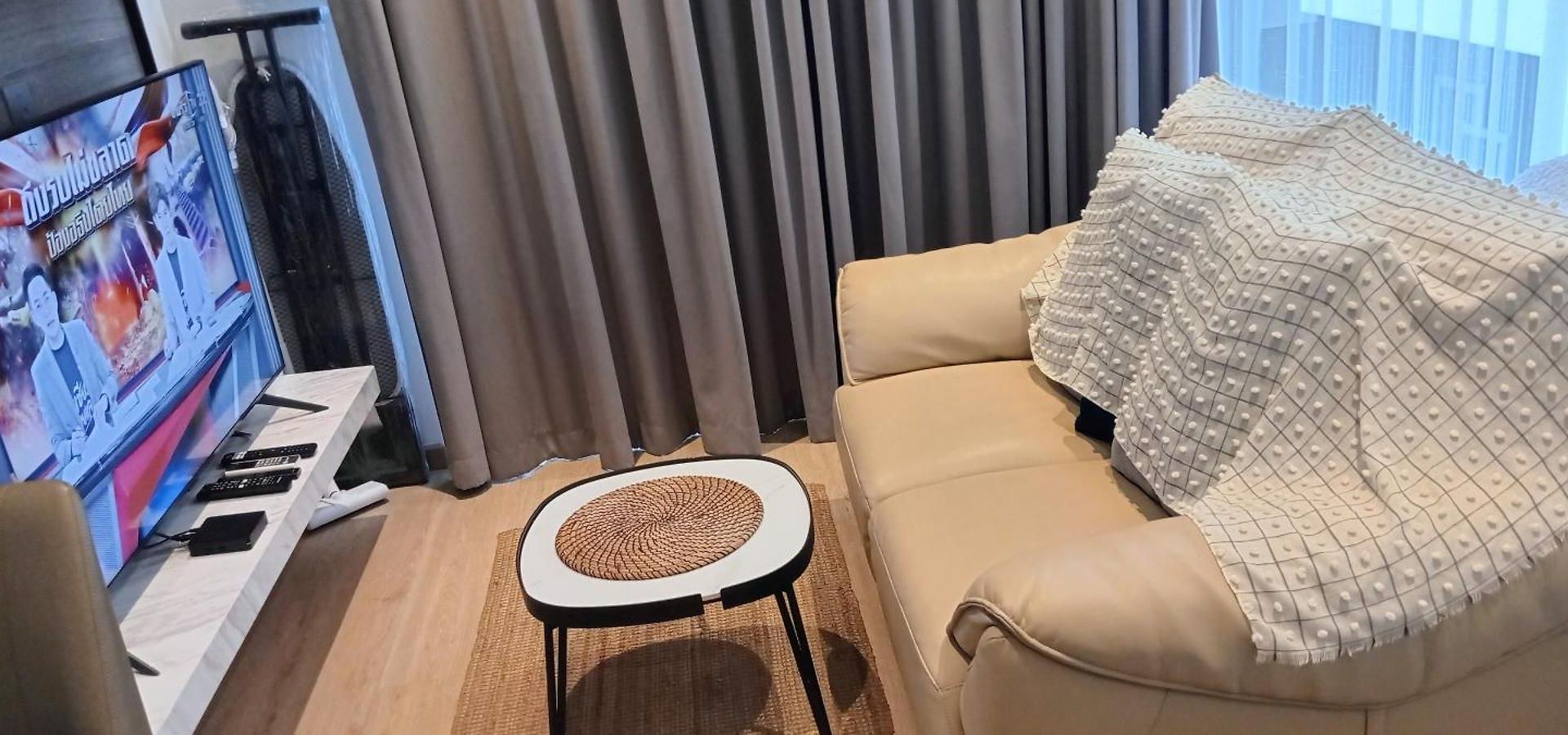 อพาร์ทเม้น Pattaya Sea View Room In Andromeda Condo