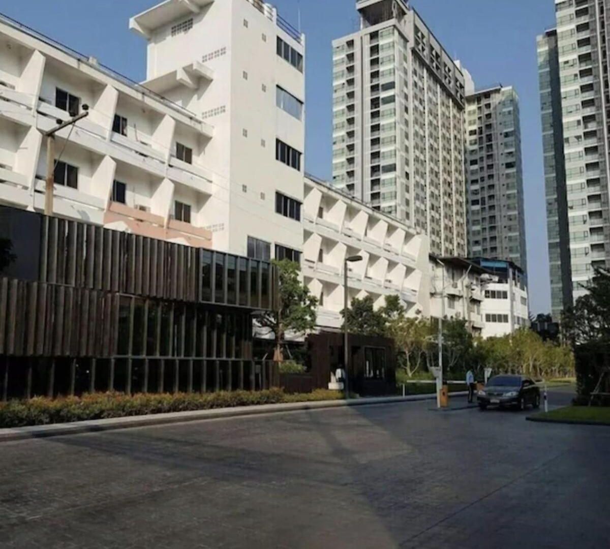 The Base อพาร์ทเม้น Pattaya