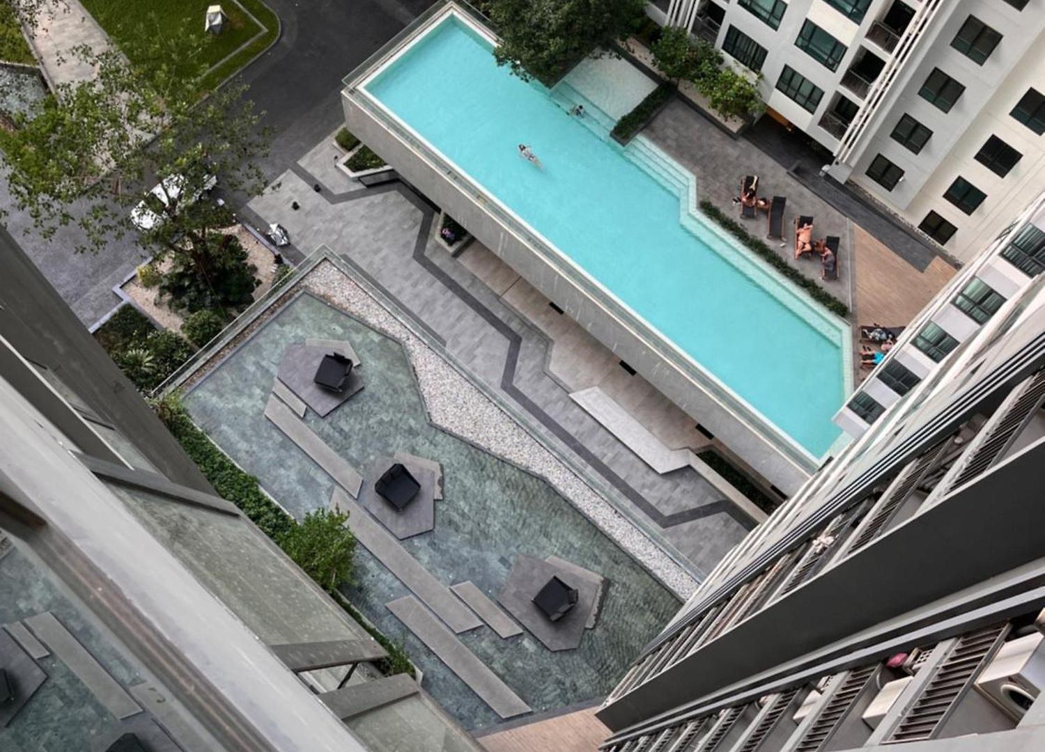 The Base High Floor And Seaview Pattaya