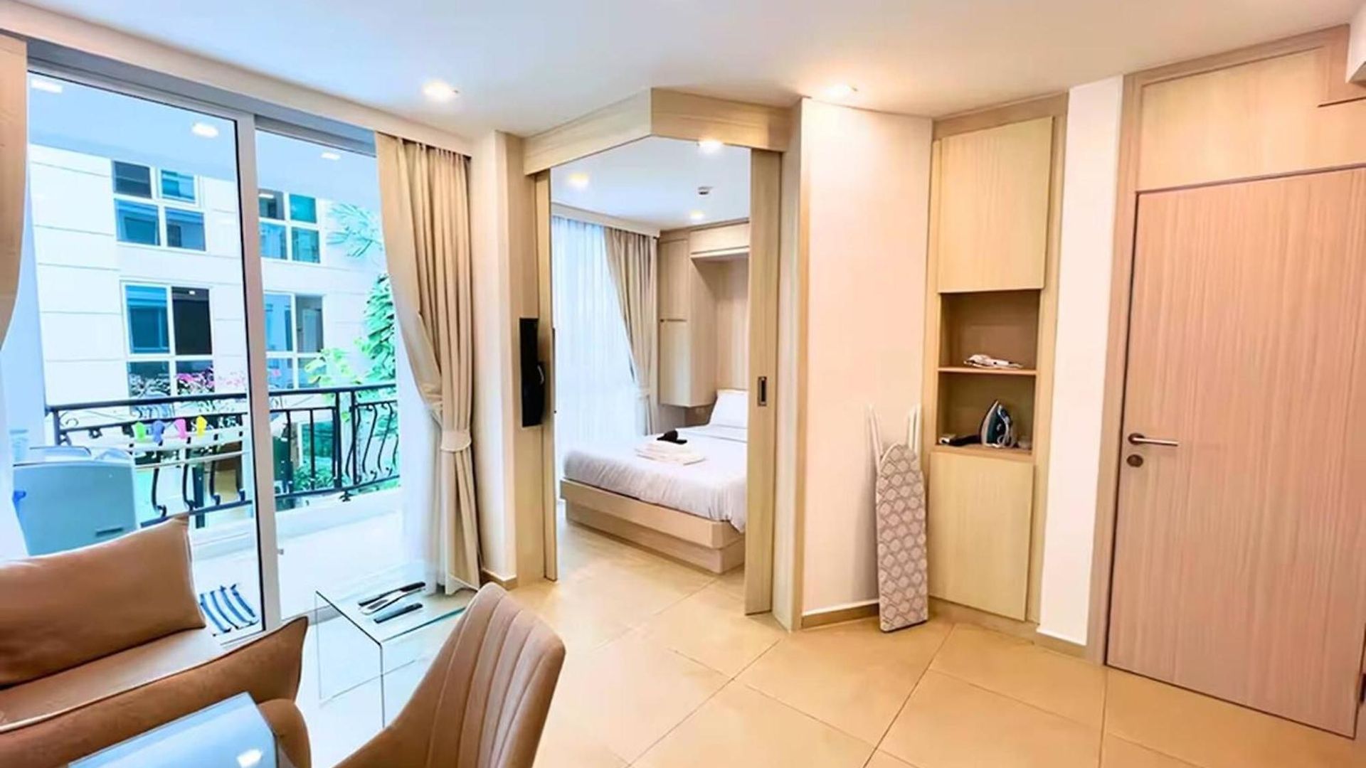 Great Location At - Affordable Luxury *