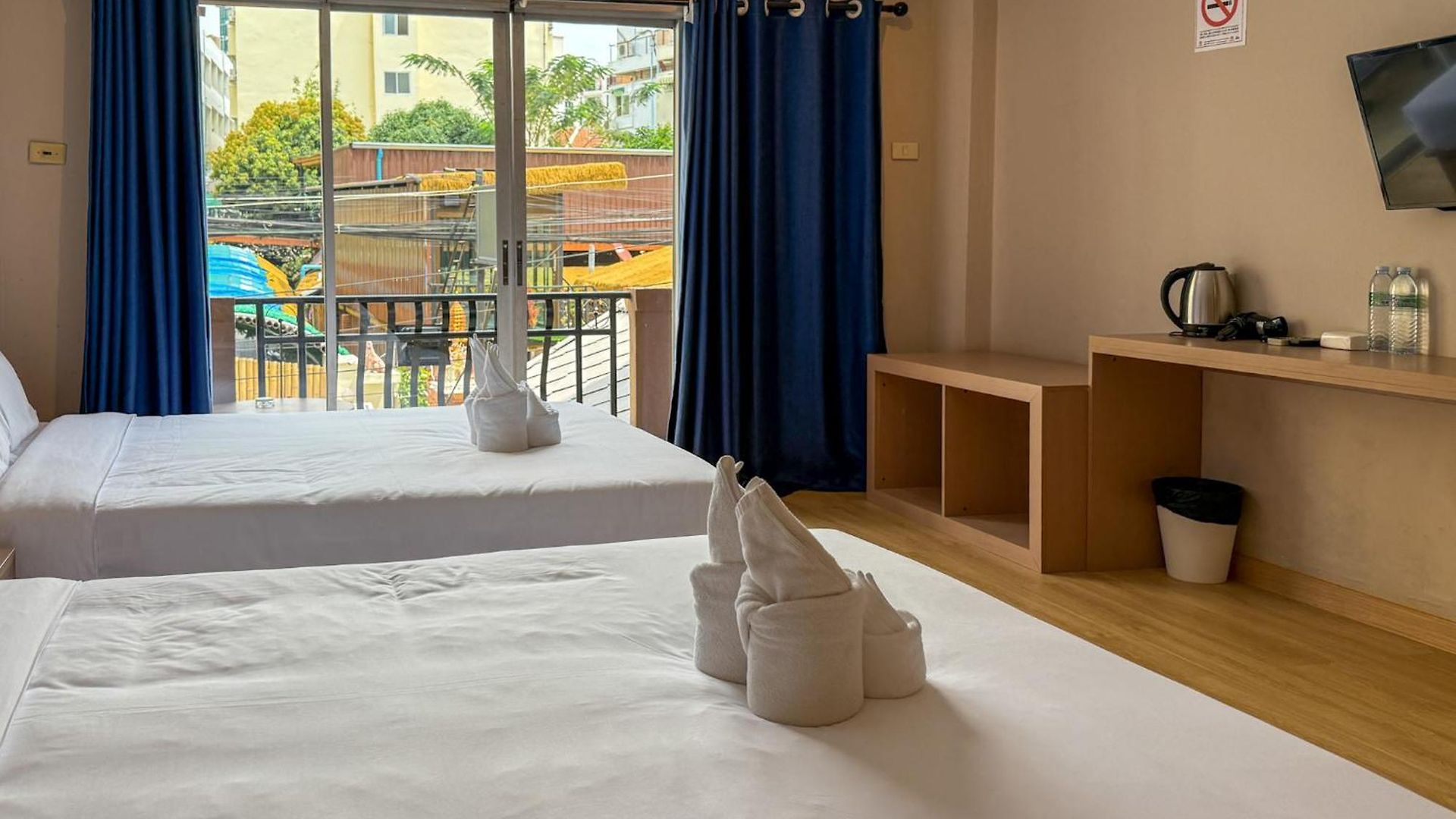 Cocoon Hideaway