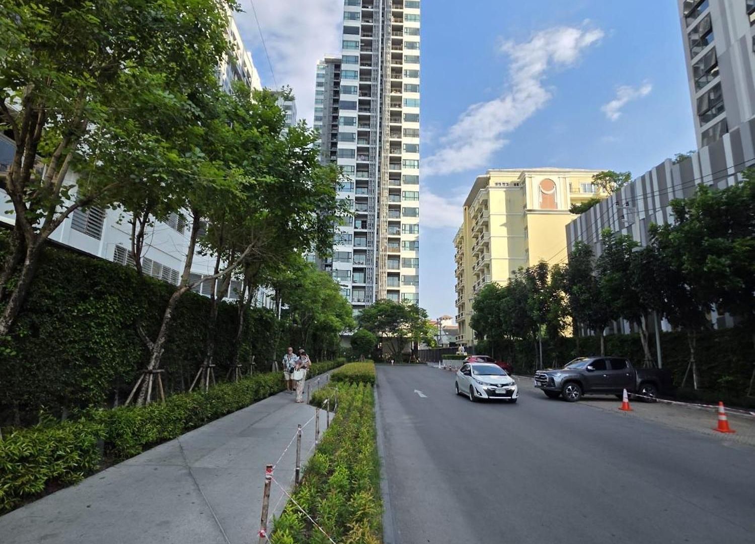 The Base Seaview Apartment Pattaya