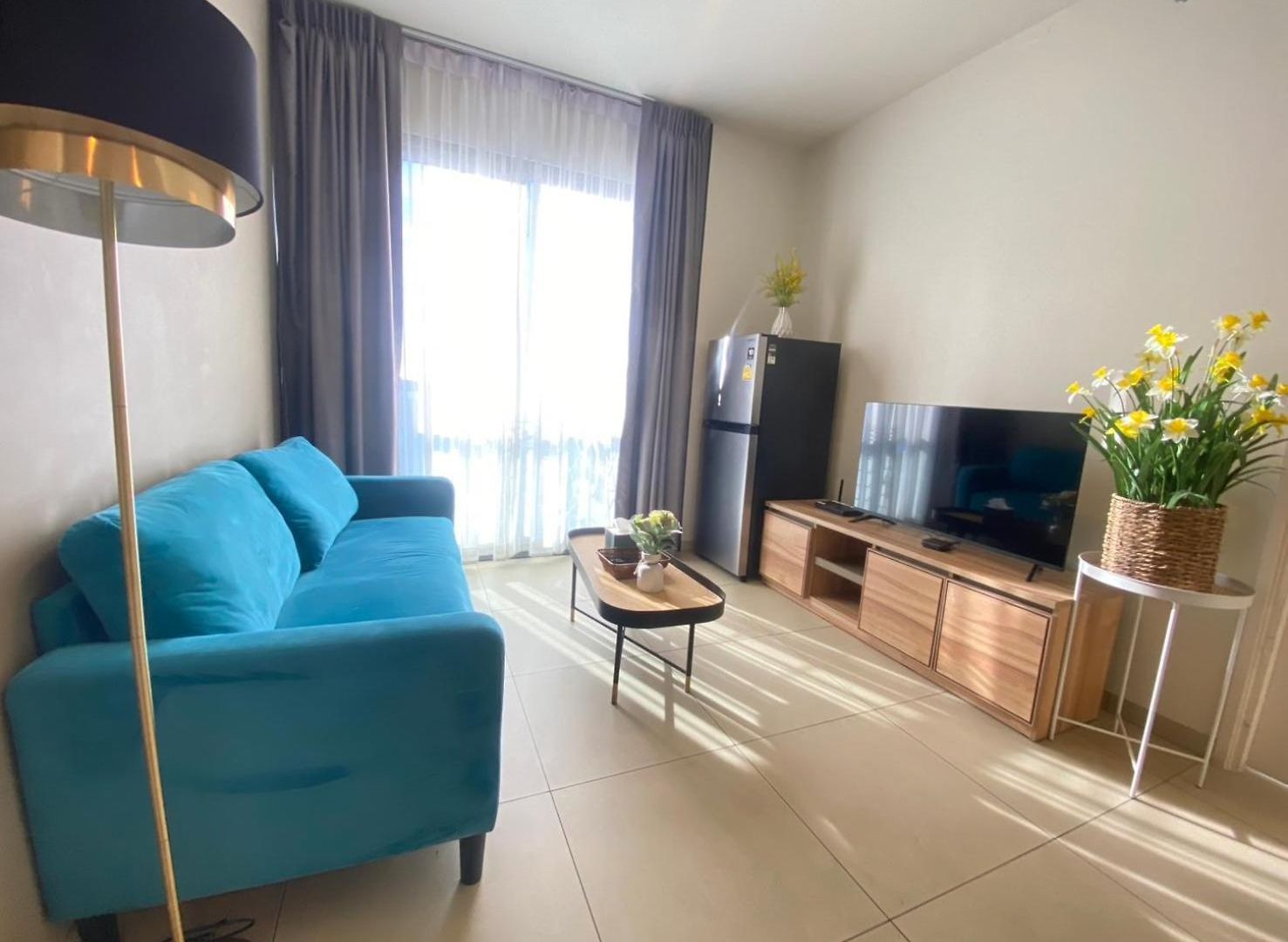 อพาร์ทเม้น High Floor Sea View 2 Bed *