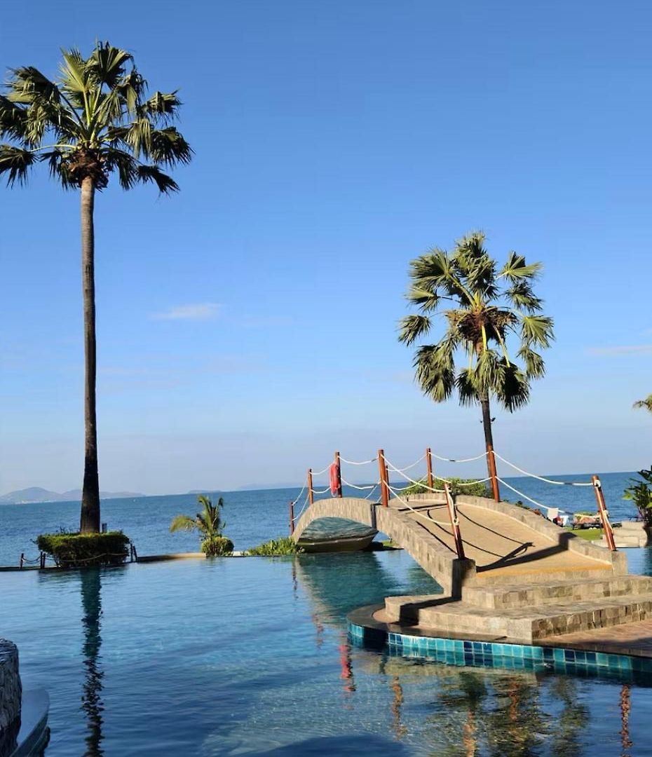The Palm Wongamat Front Sea View *
