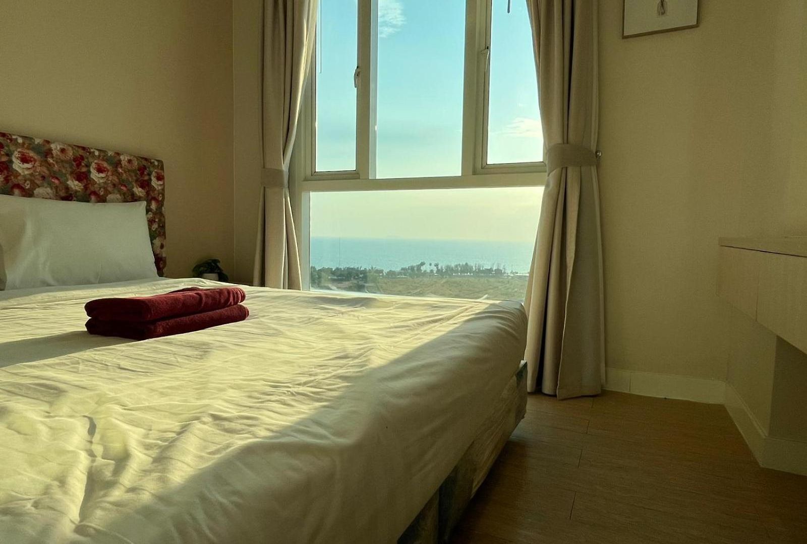2 Bed Seaview -best Of Location A Gem Pattaya
