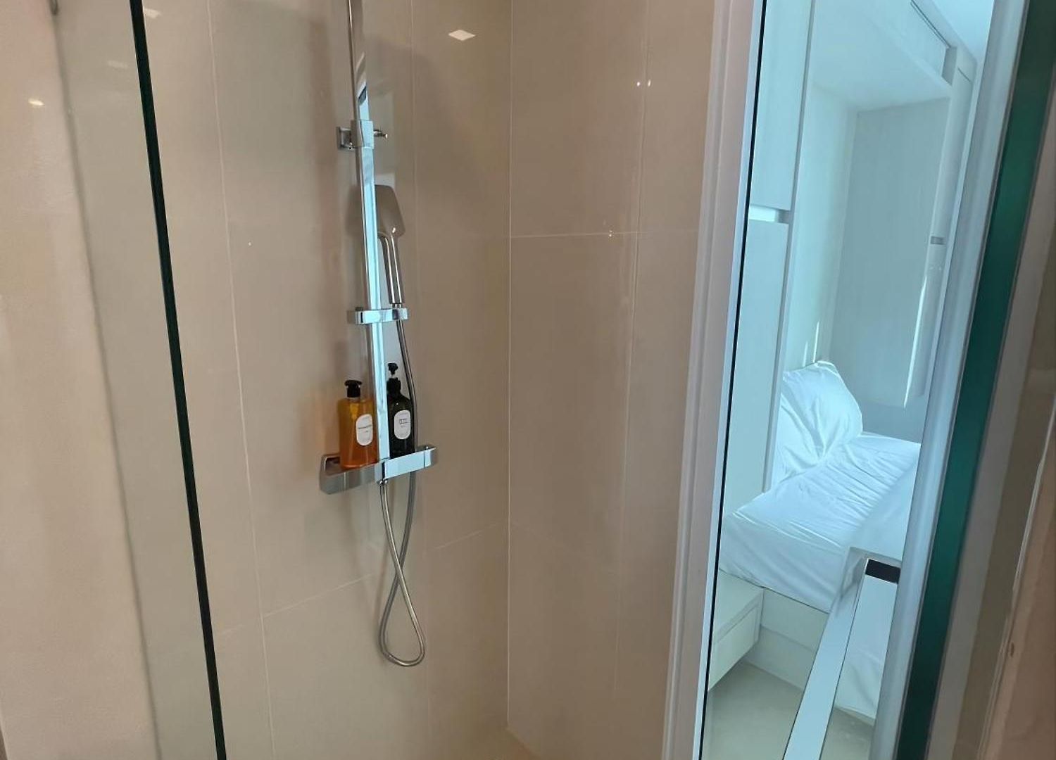Beautiful 1 Bedroom With Big Balcony And Lagoon Pool