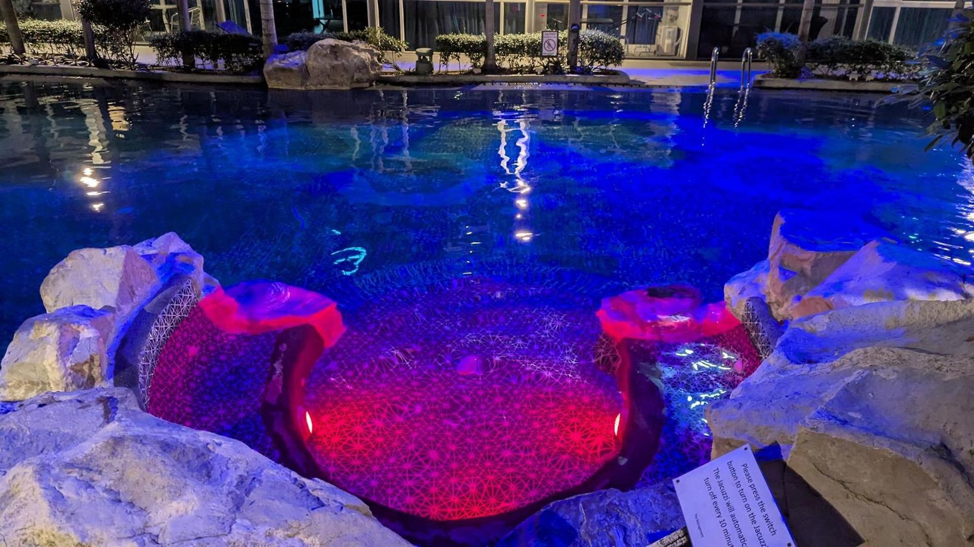Luxury Pool Centara Avenue อพาร์ทเม้น *