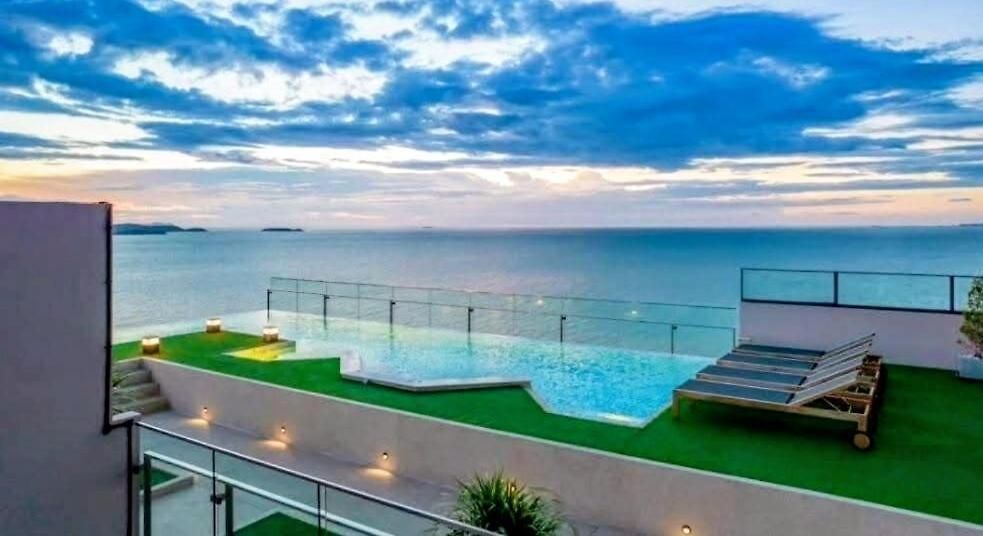 Pattaya Sea View Room In Andromeda Condo *