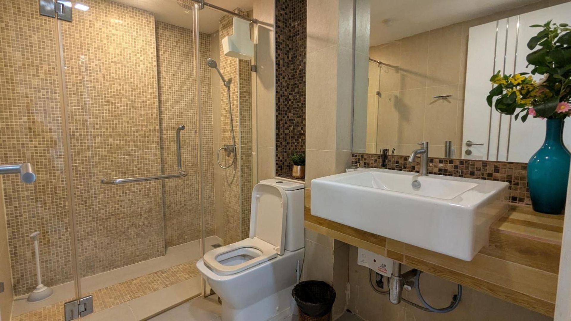 อพาร์ทเม้น Luxury Pool Centara Avenue