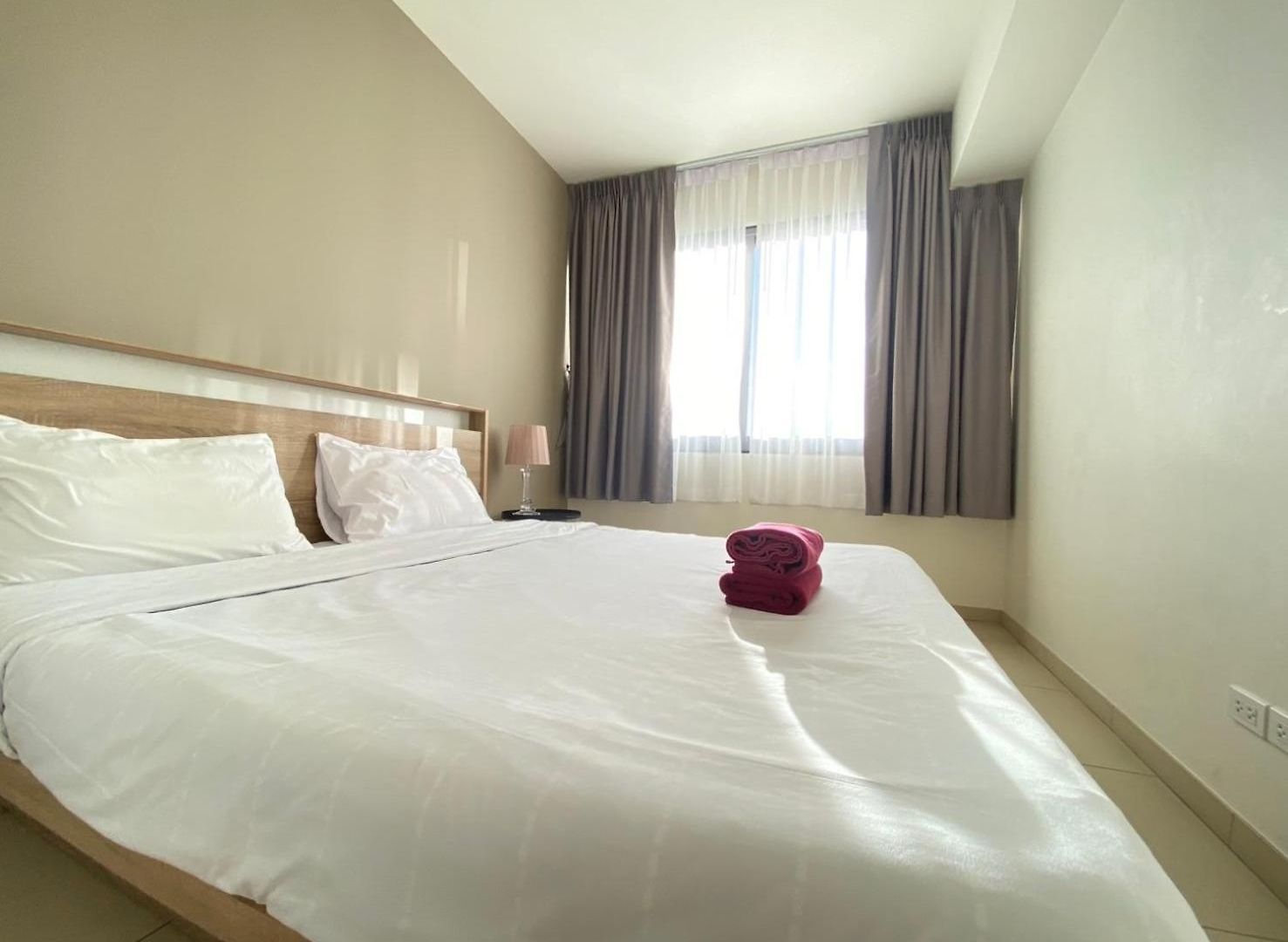 High Floor Sea View 2 Bed อพาร์ทเม้น Pattaya
