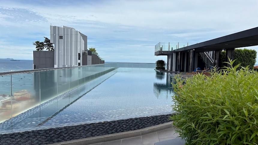 อพาร์ทเม้น The Base Pattaya