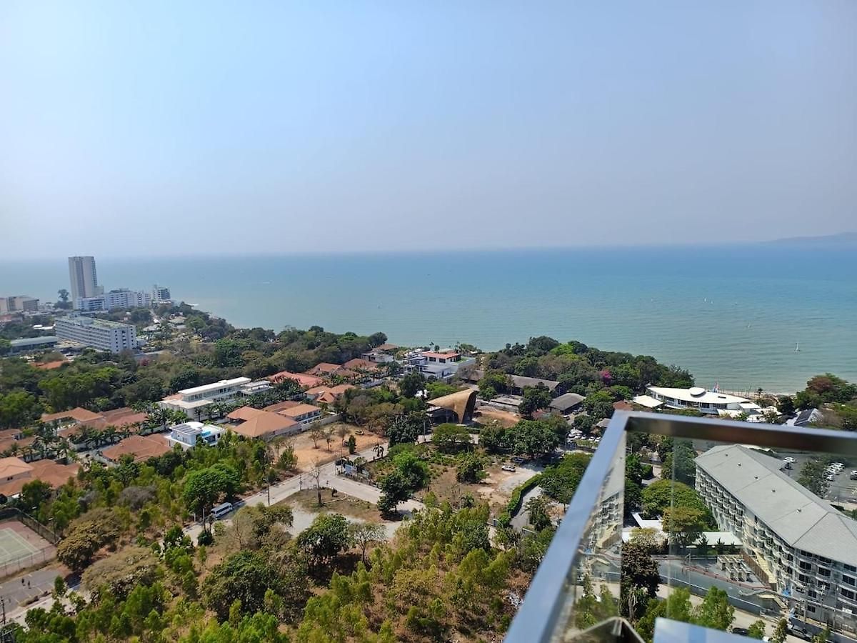 อพาร์ทเม้น Pattaya Sea View Room In Andromeda Condo Pattaya