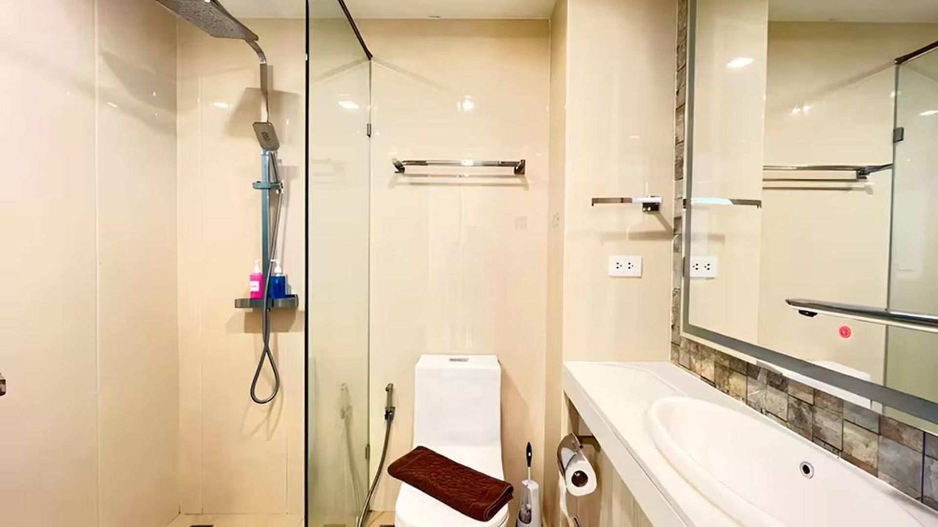 Great Location At - Affordable Luxury * Pattaya