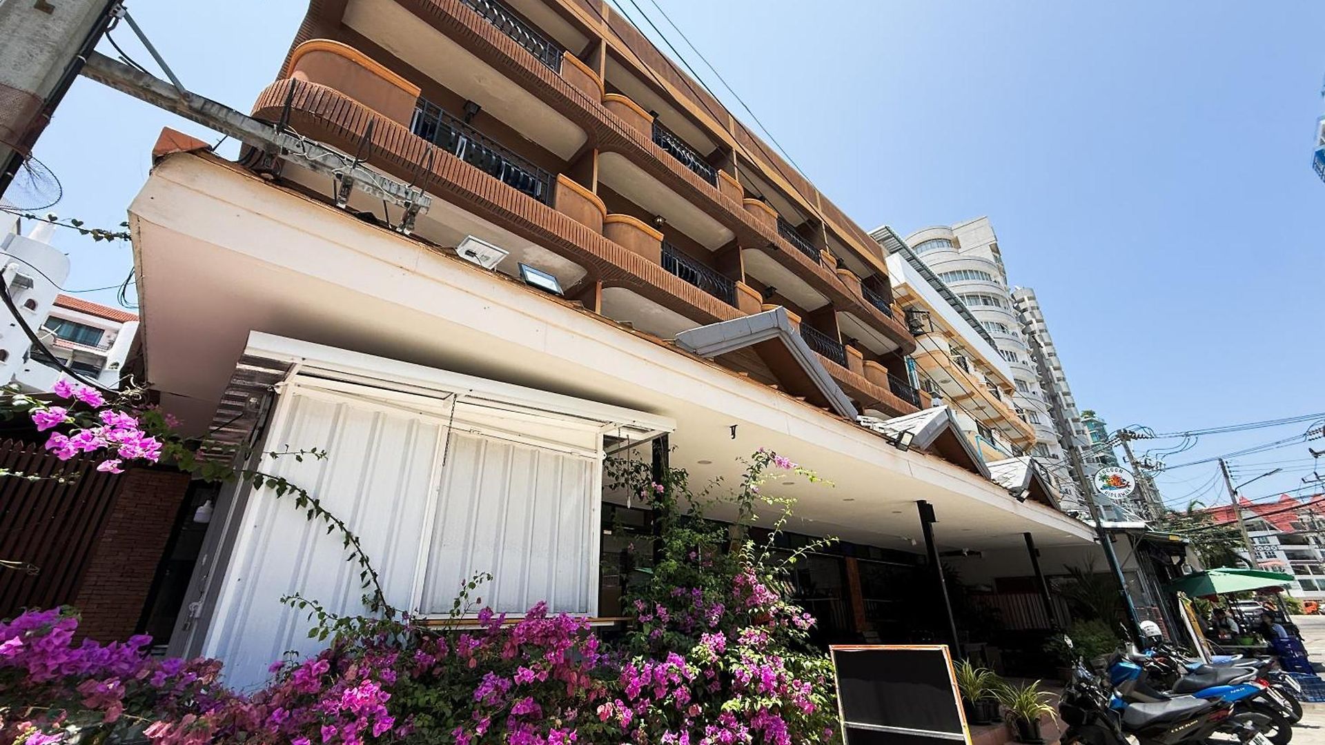 Cocoon Hideaway อพาร์ทเม้น