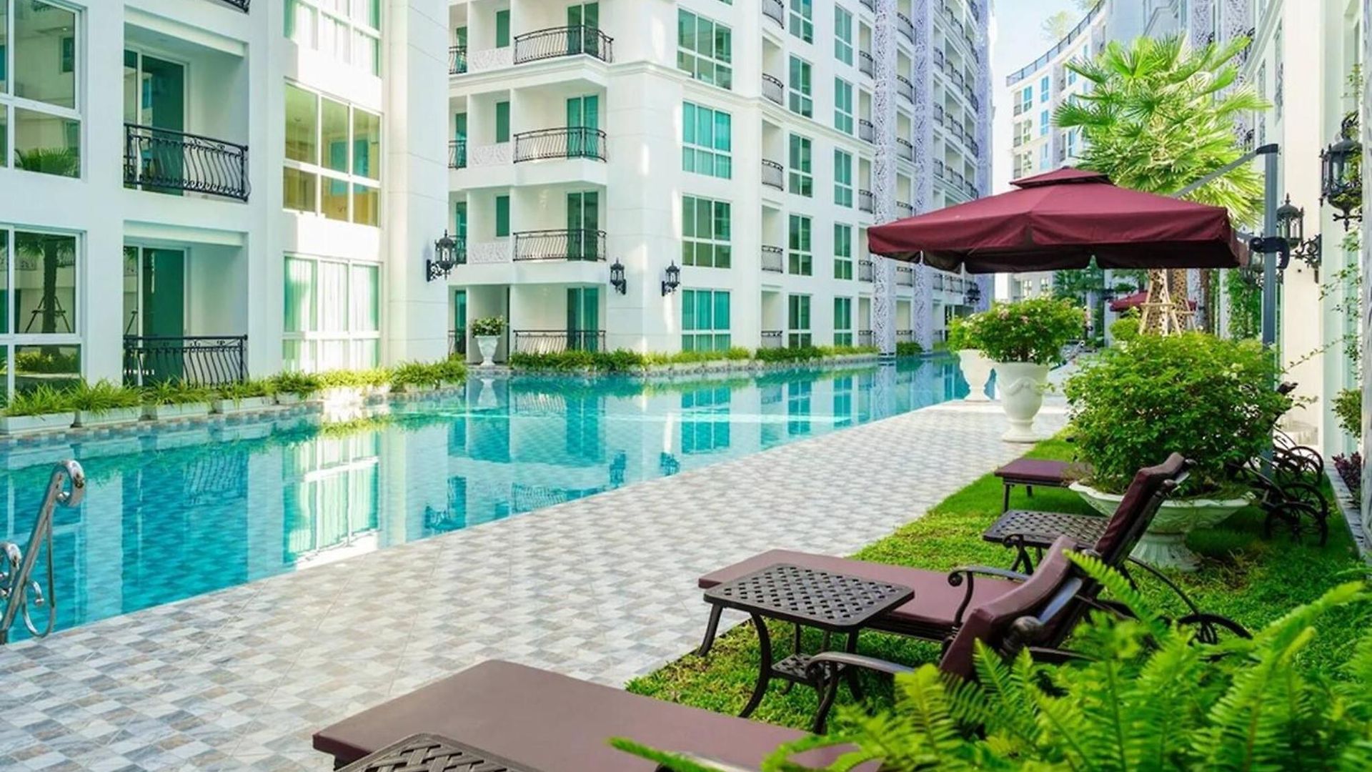 Living At Great Location