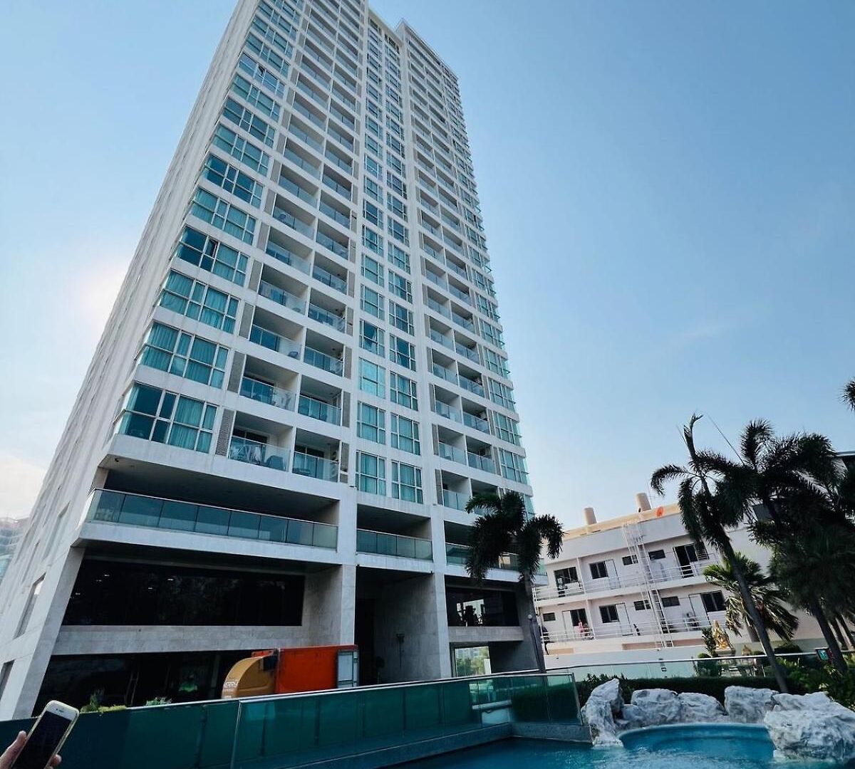 Sea View 1br The Sky *