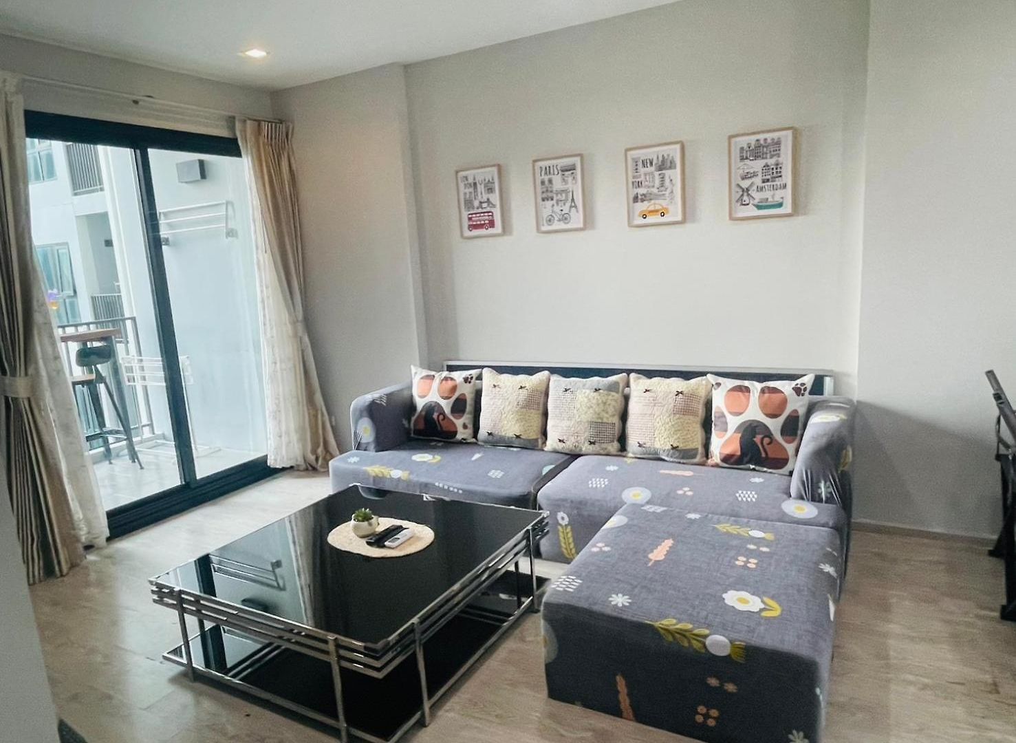 อพาร์ทเม้น The Base 2bed 2bath By Numam
