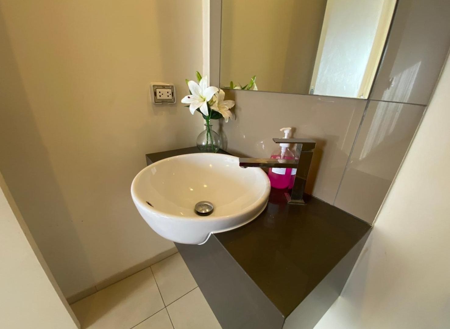 อพาร์ทเม้น High Floor Sea View 2 Bed