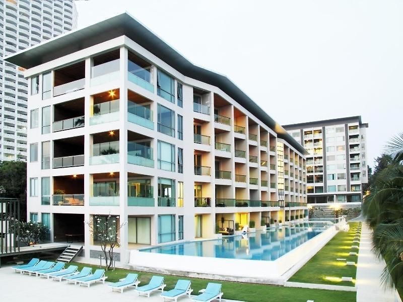 อพาร์ทเม้น Fancy Beachfront *