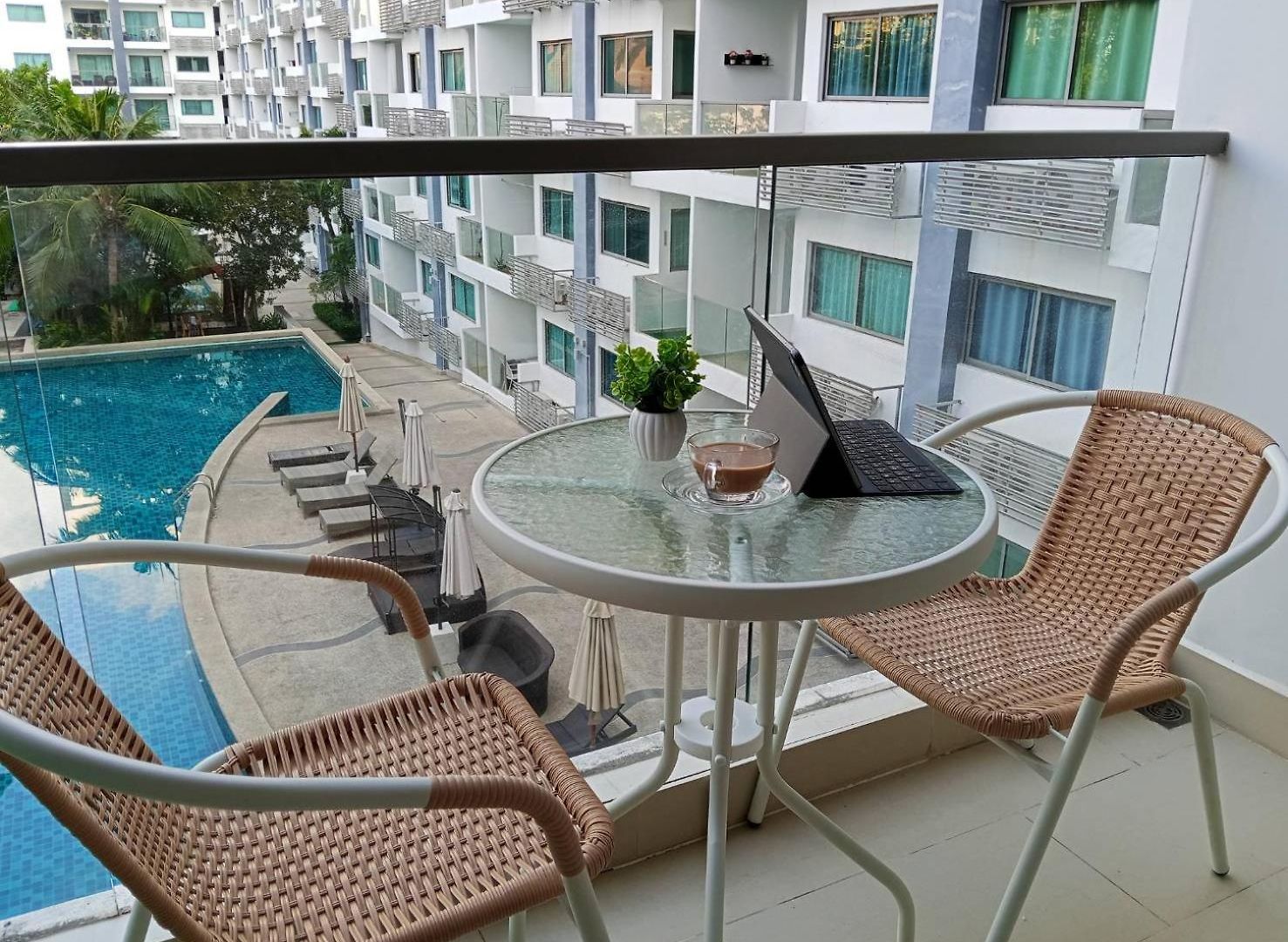 คลับรอยัล2bed อพาร์ทเม้น *