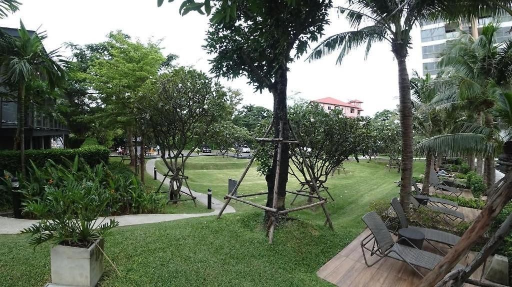 Large High Floor, Pool Great Location อพาร์ทเม้น