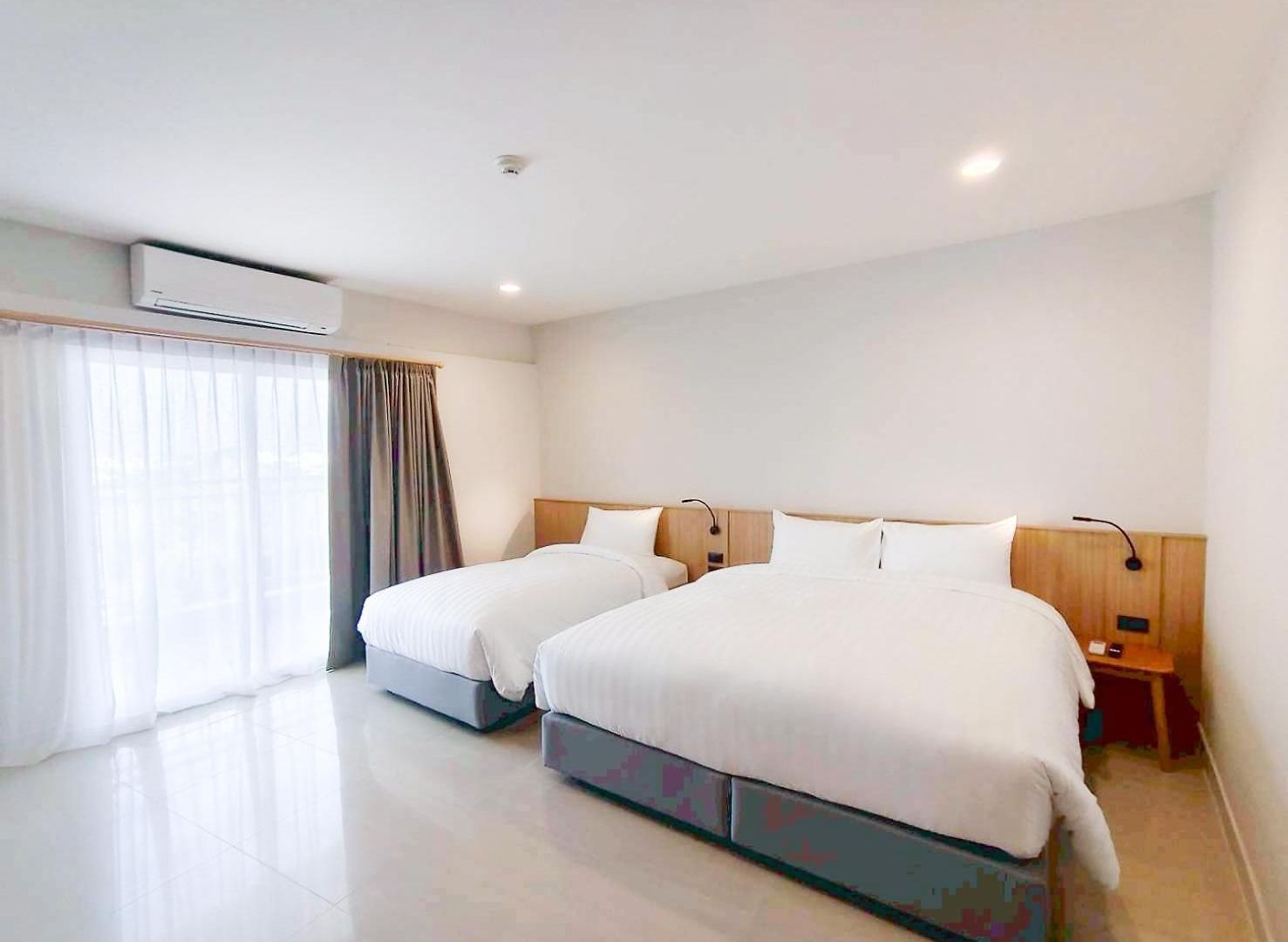 โรงแรม Manditel North 3*