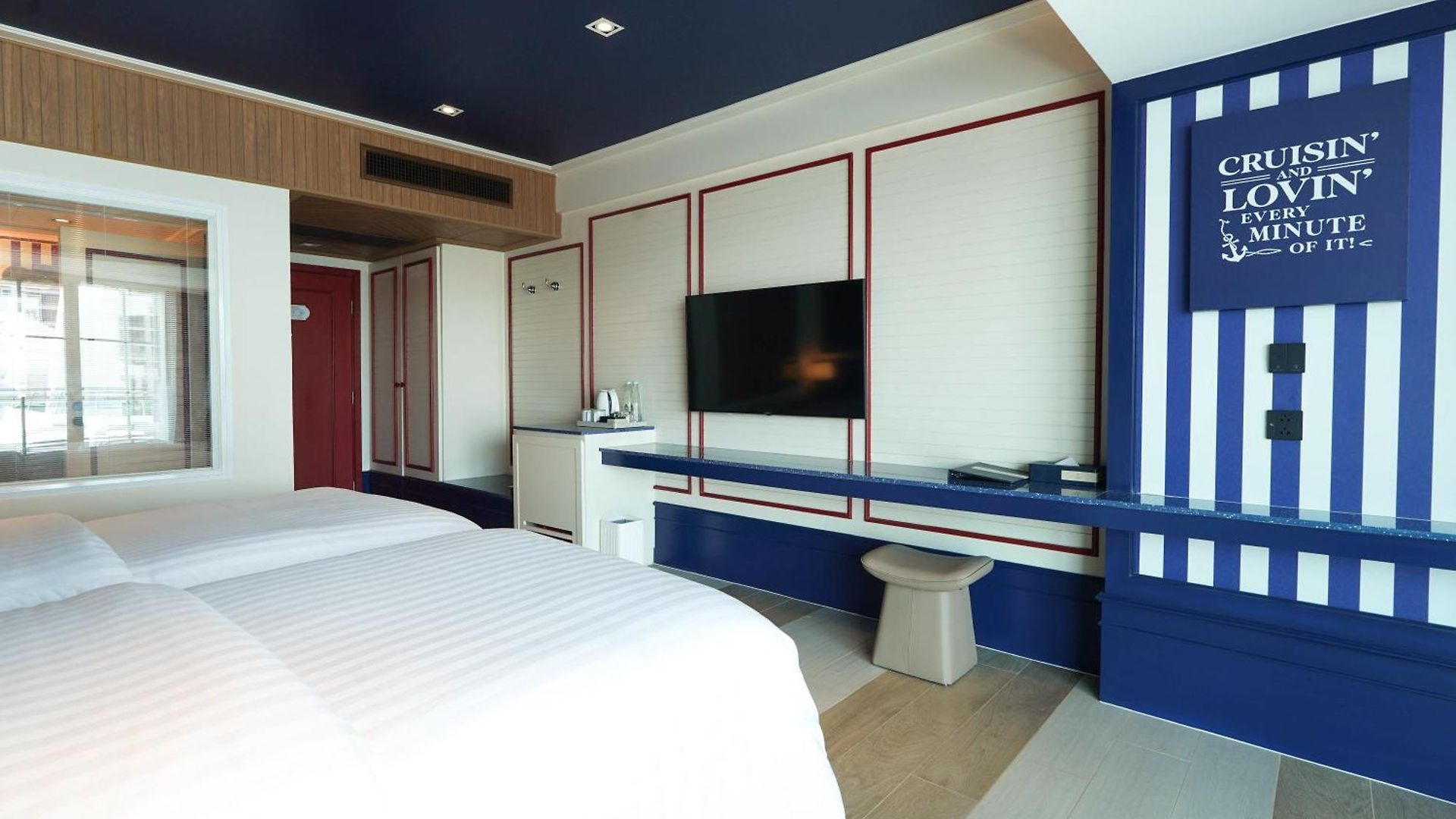 The Cruise 4*