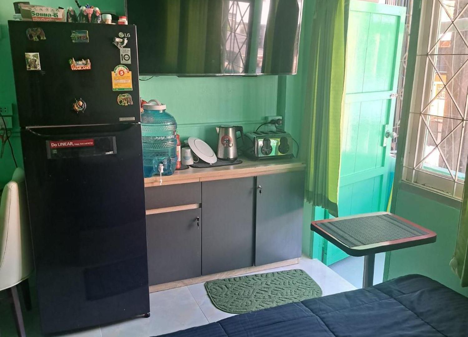 Scandalic Bar And Guest house